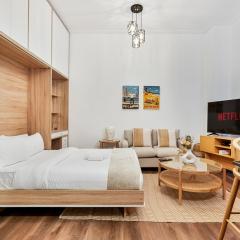 Studio APT with Pool, Gym, Squash and Badminton Courts