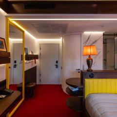 !FEST Hotel Rynok Square