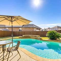 5 Mi to Randolph AFB Spacious Cibolo Haven!