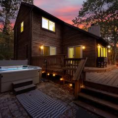 Nature's Paradise with Hot Tub and Fire Pit
