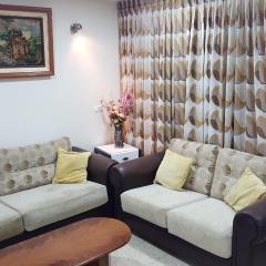 Zohar's Apartment