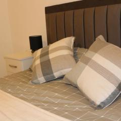 Charming 2bed House in CV2 area