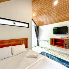 Diyanis Glamping Sekipan Tawangmangu Mitra RedDoorz