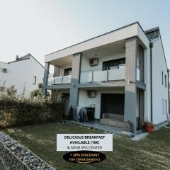 White Mountain Apartment