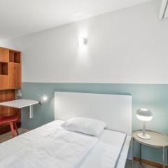 betahouse Self-Check In Hostel