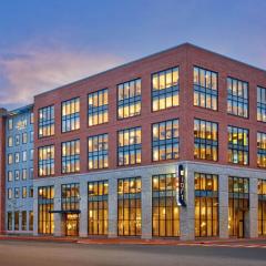 Aloft Portland Downtown Waterfront ME
