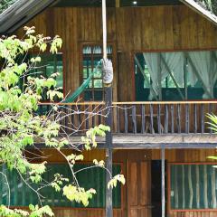 Yaure Lodge
