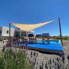 Hermosa casa en lago rapel