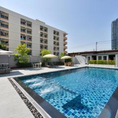 Three Seasons Bangkok