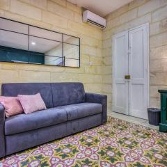 Authentic studio with Maltese Balcony in Bormla by 360 Estates