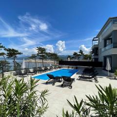 Villas Punta Silo - luxury apartments with pool
