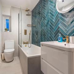 Stylish 2Bed Apartment Fulham, Wifi, Parking