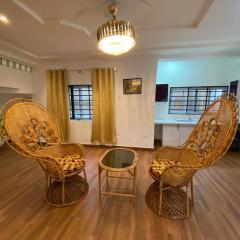 Cozy and Big 2 Bedrooms House 5 mins to Legon Campus
