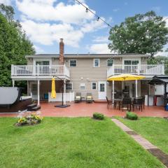 2 BEDROOM HOT TUB WASHER dRYER PVT BACKYARD
