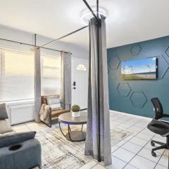 Convenient Mid and Extended Stay Near Airport