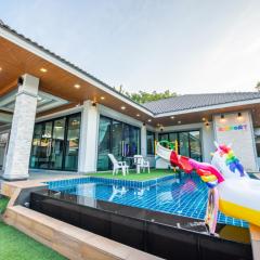 Airport Pool Villa บางเสร่