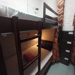 DZ Backpackers