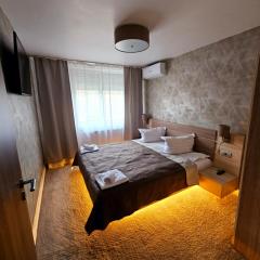 Cazare Apartamente IRIS