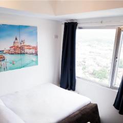 Modern Designed Studio Condo Near Ayala Centrio