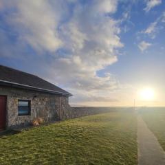 The Wee House -Coorie Doon Stays