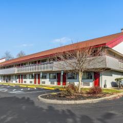 宾夕法尼亚州丹维尔红屋顶酒店