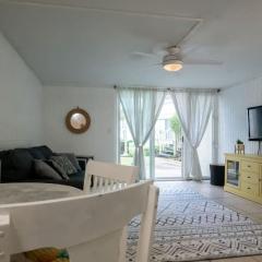 Ground Level Beachfront Studio