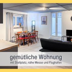 Casa Katalina Filderstadt, komplett neu renoviert, top für Familien und Geschäftsreisen, super ausgestattet, mit PKW Stellplatz