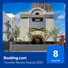Super Townhouse Kalmana