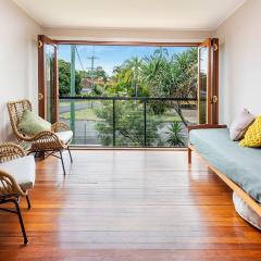 Central Torquay Treasure Close To Beach