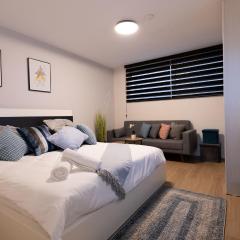 O&O Group - The SeaGate Estate suites - Suite 1