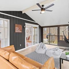 Pocono Luxury Retreat - Games Hot tub and More