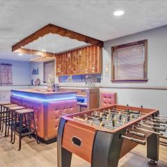 Mountain Holidays-Sleeps 18 Firepit Bar & Gameroom