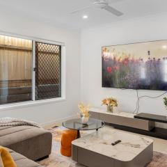 Brand New Modern 5BR House Ducted AC Near Mall
