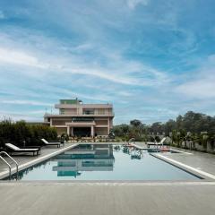 Finn's Weaver Resort, Kaziranga