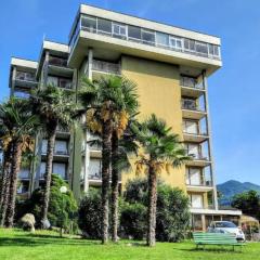 Tennis & Swim Apartment