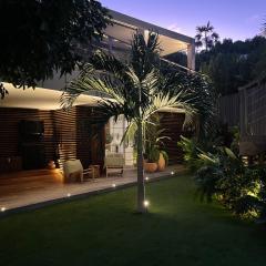 Tourterelle Garden Room