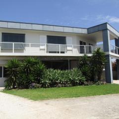 Marine Parade Holiday Unit 2