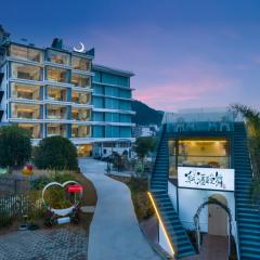 Lanshan Moon Resort