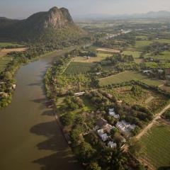 River Kwai Kiri Resort