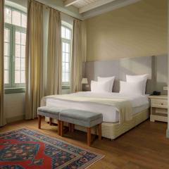 GRAND HOTEL GYUMRI by APRICOT Hotels