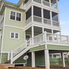 NEW- Gulf Front home 4 bed 4 bath