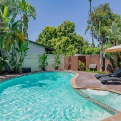 Cozy Home with Pool and Jacuzzi Minutes from Universal Studios