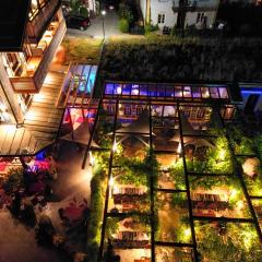 Design Hotel ALPENLIEBE - - - - Boutique-Flair - - - -