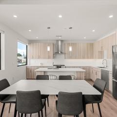 Woodside Condos unit 914