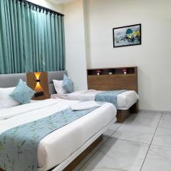 Hotel Paris Plaza