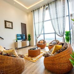 Palm Heights Loft Apartment