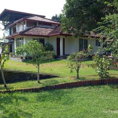 Rukgaha Thotupola Nature Villa at Bolgoda