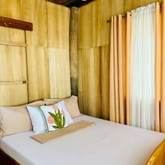 Beachfront Cabin in Lobo