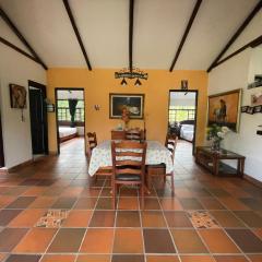 El Rincón de Carmentea, Casa de Campo para familias y amigos