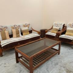 Home in Lucknow independent 2bhk floor W- Table tennis